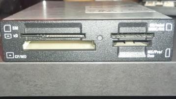 TEAC CA-200 Interne USB Flash Card Reader beschikbaar voor biedingen