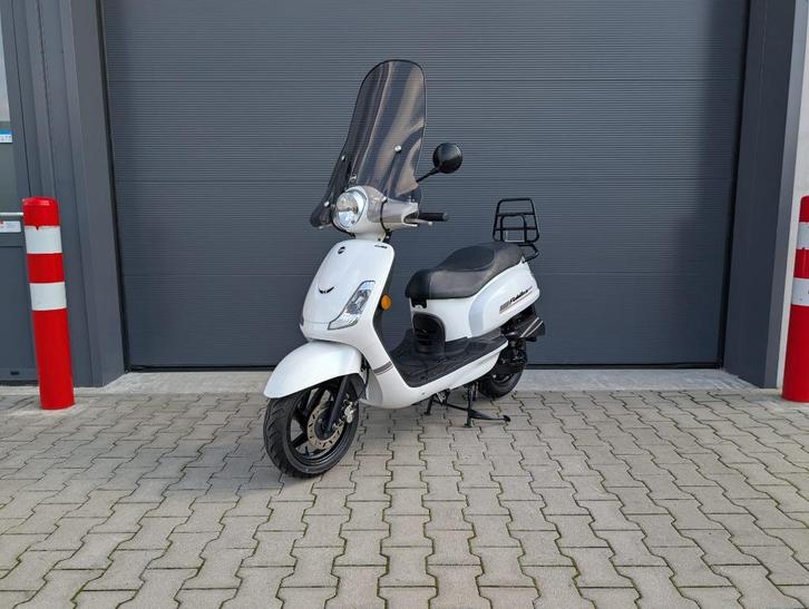 Te koop  Sym Fiddle 45 km/u – Bouwjaar 2021, Fietsen en Brommers, Scooters | SYM, Zo goed als nieuw, Fiddle, Maximaal 45 km/u