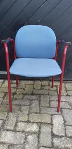 30 Stevige Armleuning stapelbare stoelen, Vijf, Zes of meer stoelen, Blauw, Metaal, Gebruikt