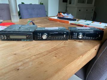 autoradio JVC beschikbaar voor biedingen