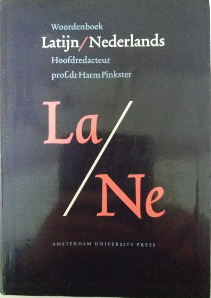 Een z.g.a.n. woordenboek Latijn/Nederlands -1e uitgave 1998., Boeken, Woordenboeken, Zo goed als nieuw, Latijn, Overige uitgevers