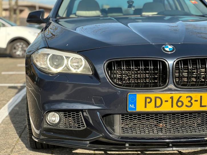 BMW 5-Serie 4.4 I 550i 2011 | M Pakket | Head-up | Keyless, Auto diversen, Schadeauto's, Automaat, Benzine, Sedan, Blauw, Ophalen