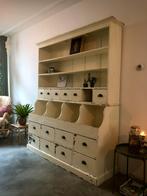 Antieke Apothekerskast, Ophalen