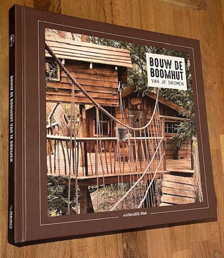 Antoinette Blok. Bouw de boomhut van je dromen. Rebo. 2022, Boeken, Hobby en Vrije tijd, Zo goed als nieuw, Houtbewerking, Ophalen of Verzenden