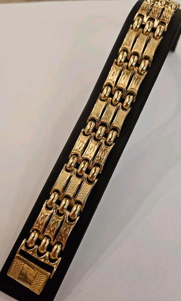 14 karaats gouden brede platte armband Cartier motief  beschikbaar voor biedingen