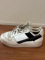 Adidas Parley  maat 42, Overige kleuren, Sportschoenen, Ophalen of Verzenden, Gedragen