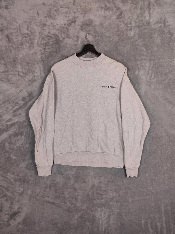 Daily Paper Trui M Grijs Crewneck Sweater, Kleding | Heren, Truien en Vesten, Zo goed als nieuw, Maat 48/50 (M), Grijs, Ophalen of Verzenden