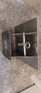 Radarhouder voor Furuno,raymarine, simrad...
Zie afmetingen, Watersport en Boten, Navigatiemiddelen en Scheepselektronica, Ophalen of Verzenden