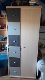 Degelijke kledingkast mdf, Huis en Inrichting, Ophalen, Gebruikt, 50 tot 75 cm, 150 tot 200 cm