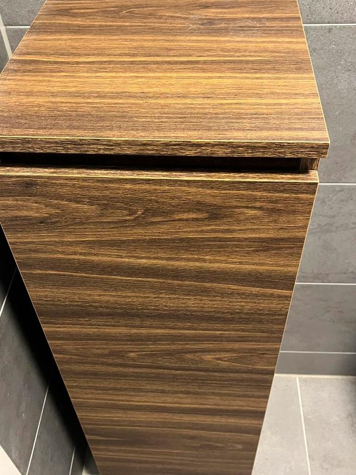 Badkamerkast, Huis en Inrichting, Badkamer | Badkamermeubels, Zo goed als nieuw, (Half)hoge kast, 150 tot 200 cm, Minder dan 50 cm