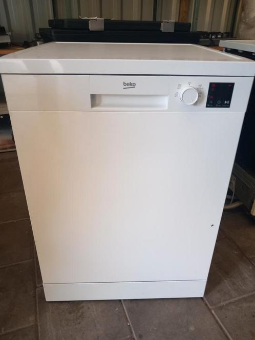 Vaatwasser Beko, Witgoed en Apparatuur, Vaatwasmachines, Zo goed als nieuw, Vrijstaand, 85 tot 90 cm, 60 cm of meer, 10 tot 14 liter