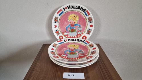 Blond I  Holland borden (4 stuks), Huis en Inrichting, Keuken | Servies, Zo goed als nieuw, Bord(en), Blond Amsterdam, Aardewerk
