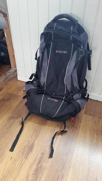 TOG24 90 Liter Backpack Rugzak Goede Staat Veel vakken beschikbaar voor biedingen