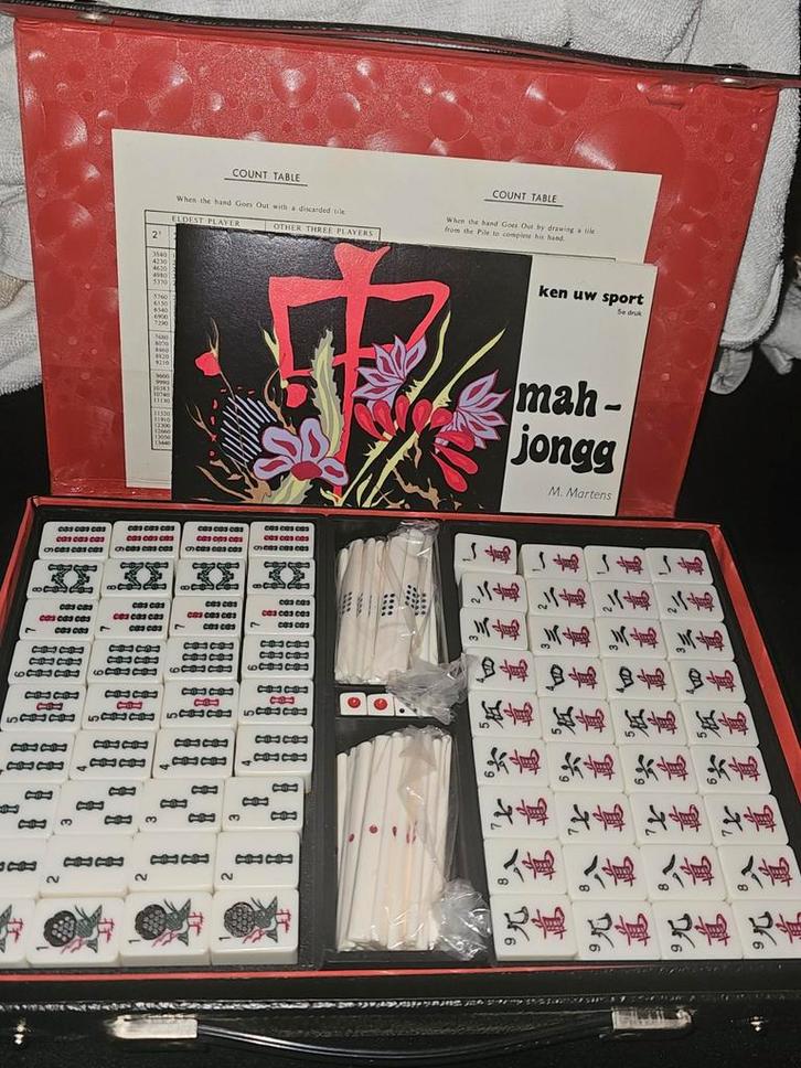 Antiek Mahjong Spel - Chinees, Hobby en Vrije tijd, Gezelschapsspellen | Bordspellen, Gebruikt, Drie of vier spelers, Verzenden