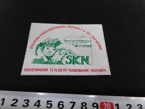 sticker SKN stichting kinderboerderij nuenen ca, Verzamelen, Stickers, Zo goed als nieuw, Bedrijf of Vereniging, Ophalen