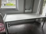 Bureau tafel, Ophalen