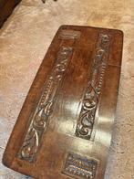 Antieke Salontafel met Houtsnijwerk - 100x50cm, Ophalen