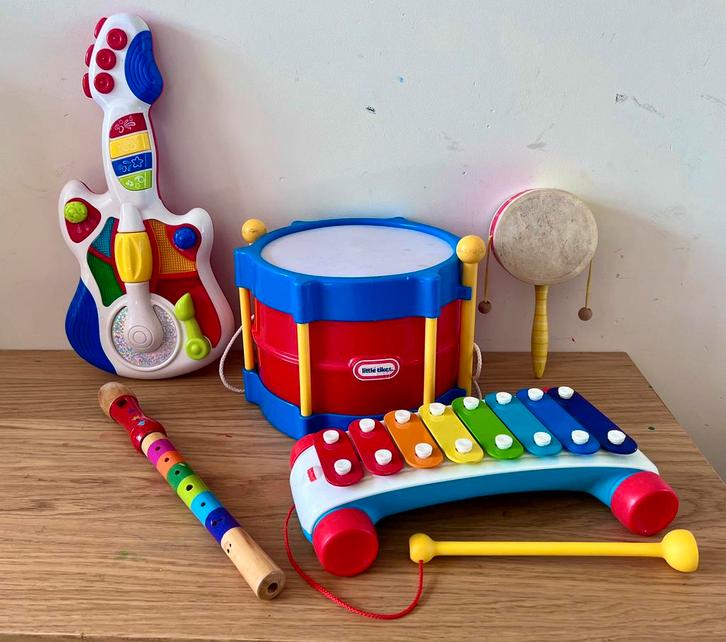 Muzikale complete set - speelgoed instrumenten, Kinderen en Baby's, Speelgoed | Educatief en Creatief, Zo goed als nieuw, Met licht