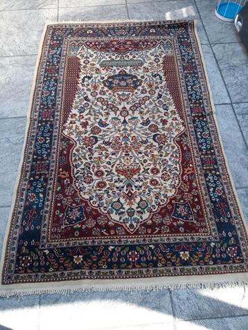  Prachtig Oosters Bidkleed  beschikbaar voor biedingen