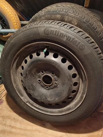 Winterbanden set 205/55 R16  beschikbaar voor biedingen