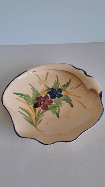 Huizer Bont Fruitschaal - Huizen Pottery beschikbaar voor biedingen