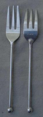 Albert Heijn 2x taartvork 12,5cm Zilverstad set, Huis en Inrichting, Keuken | Bestek, Postbus 64461, Brunssum, Nederland, Verzenden