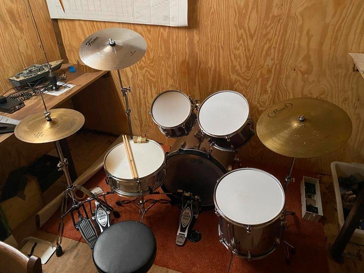 tama imperialstar compleet + iron cobra doublebass pedalen, Muziek en Instrumenten, Drumstellen en Slagwerk, Gebruikt, Tama, Ophalen