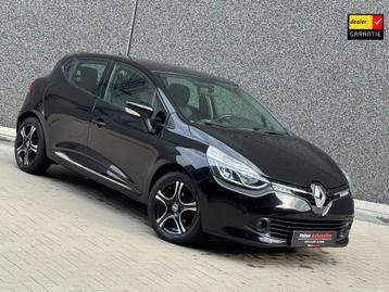 Renault CLIO 1.2 Expression Led Navigatie Cruise Controle Ac beschikbaar voor biedingen