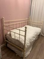 Mooi meisjesbed van IKEA – inclusief lattenbodem!, Wit, Tweepersoons, Zo goed als nieuw, 200 cm