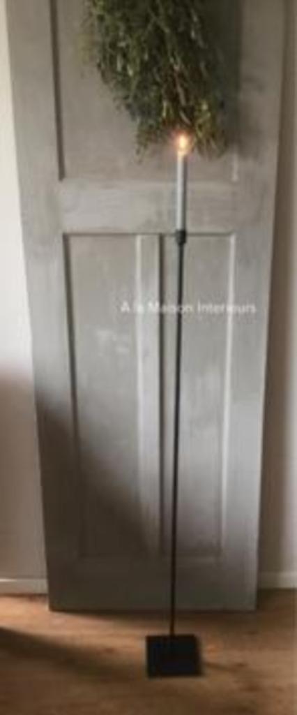 Vloerkandelaar - smeedijzeren lamp, Huis en Inrichting, Lampen | Vloerlampen, Nieuw, 100 tot 150 cm, Metaal, Ophalen