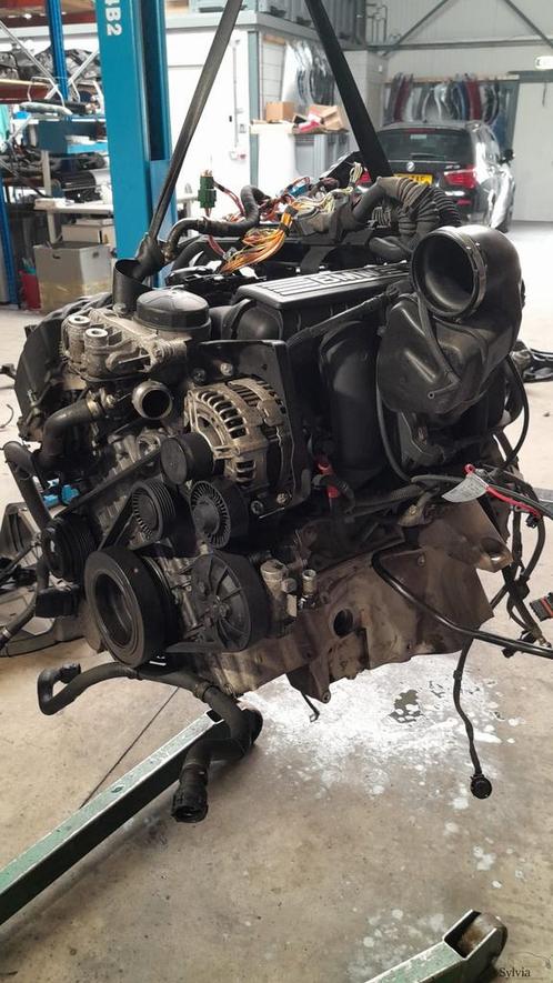 Motorblok BMW X3 serie E83 LCi motor code N52B30A  110004204, Auto-onderdelen, Motor en Toebehoren, Gebruikt, Ophalen of Verzenden