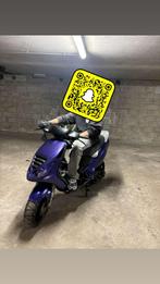 Piaggio nrg mc2, Fietsen en Brommers, Scooters | Piaggio, Ophalen, Tweetakt, Gebruikt, Maximaal 45 km/u