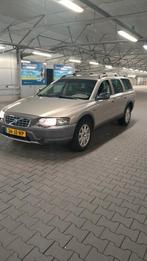 Volvo V70 2.5 T AWD AUT 2002 Beige, 1800 kg, Beige, Stationwagon, Vierwielaandrijving