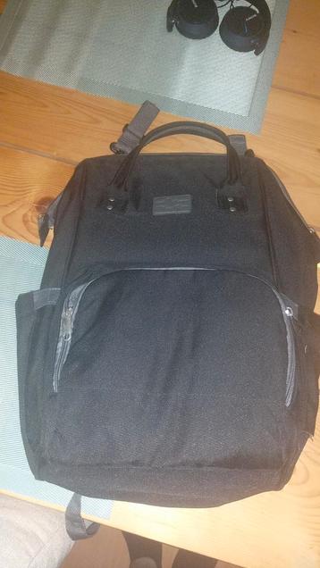 Zwarte laptoptas- Zo Goed Als Nieuw beschikbaar voor biedingen