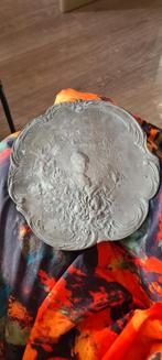 Tinnen schaal, oud en fraai, Antiek en Kunst, Antiek | Schalen, Verzenden