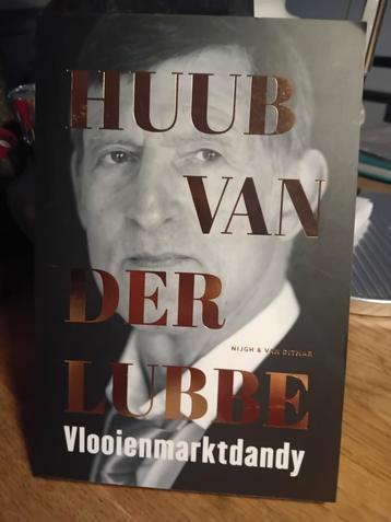 Huub van der Lubbe - Vlooienmarktdandy beschikbaar voor biedingen