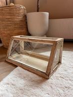 Prachtige brocante/antieke vitrine display box, Ophalen of Verzenden, Zo goed als nieuw