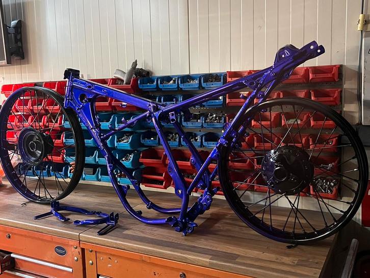 Kawasaki onderdelen stralen en poedercoaten, Motoren, Onderdelen | Kawasaki, Ophalen of Verzenden