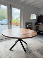 Ronde houten eettafel met zwarte poten 150cm, Huis en Inrichting, Ophalen, 100 tot 150 cm, Rond, Zo goed als nieuw