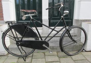 EKA fiets met kruisframe beschikbaar voor biedingen