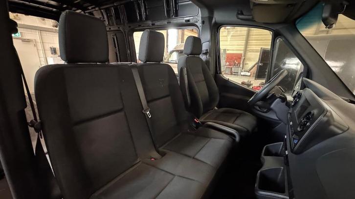 Mercedes Sprinter bijrijdersbank met stoelverwarming, Auto-onderdelen, Interieur en Bekleding, Mercedes-Benz, Nieuw, Ophalen