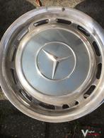 Mercedes w114 w115 w123 wieldoppen, Auto diversen, Wieldoppen, Ophalen of Verzenden, Gebruikt