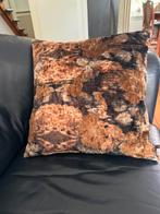 Sierkussen, Claudi, Huis en Inrichting, Woonaccessoires | Kussens, Ophalen of Verzenden, Zo goed als nieuw, Beige, Vierkant