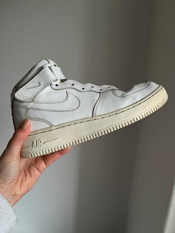 Nike air force  beschikbaar voor biedingen