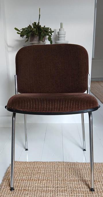 Vintage Buisframe Design Stoel, (Coffee Brown Rib) beschikbaar voor biedingen