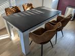 Witte eettafel met zwart tafelblad, Huis en Inrichting, Tafels | Eettafels, Ophalen, Gebruikt, 100 tot 150 cm, 150 tot 200 cm