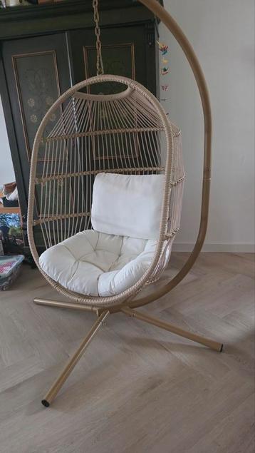 Fonteyn Egg Hangstoel beige beschikbaar voor biedingen
