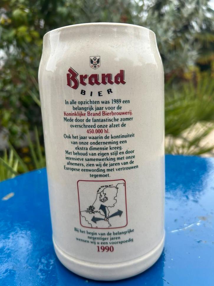BRAND Bierpul 1 Liter - 1989/1990 - Europees thema, Verzamelen, Biermerken, Nieuw, Pul(len), Brand, Ophalen of Verzenden