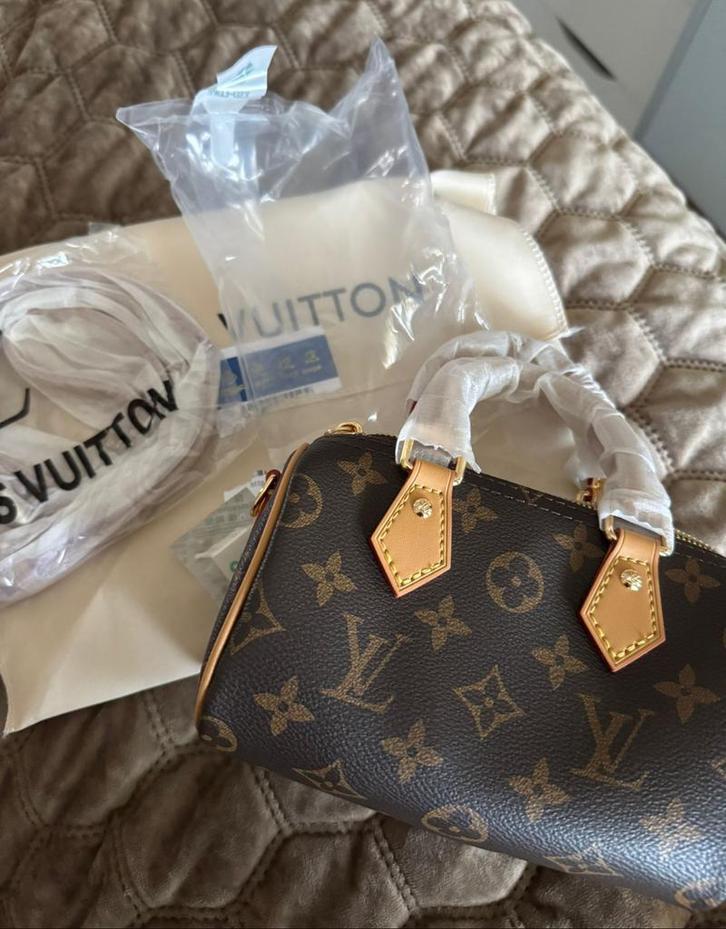 Lv Nano Speedy Nieuw, Sieraden, Tassen en Uiterlijk, Tassen | Damestassen, Nieuw, Handtas, Bruin, Verzenden