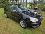 Volkswagen Polo 1.2 44KW  november 2007 Zwart, Auto's, Volkswagen, Voorwielaandrijving, 989 kg, 1198 cc, Zwart